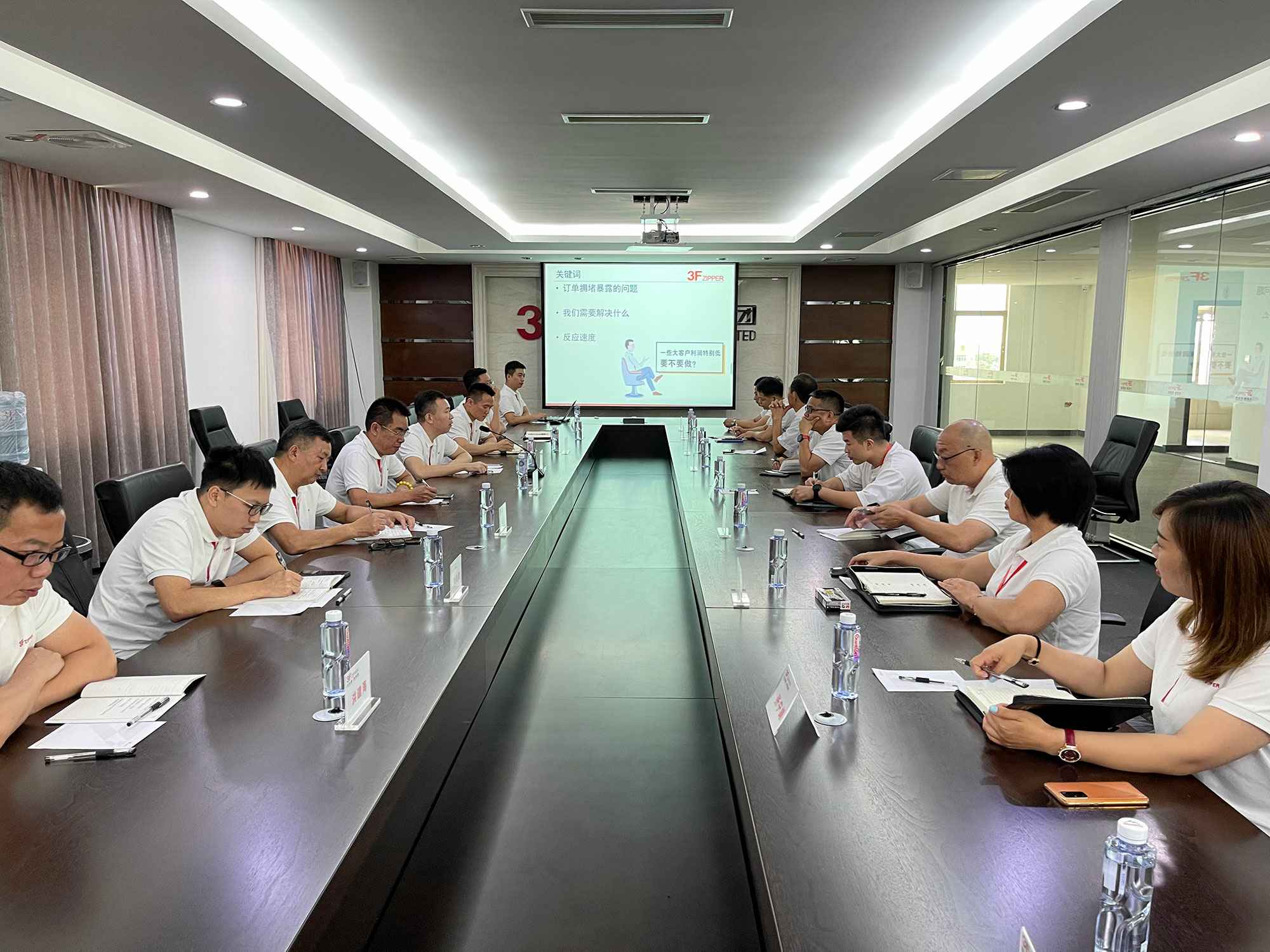 半岛·网站页面登陆入口-半岛online(中国)召开上半年总结暨下半年计划会议
